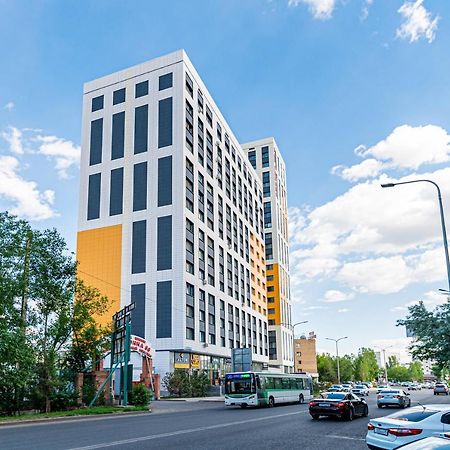 Золотой Квадрат Астаны Astana Exterior foto